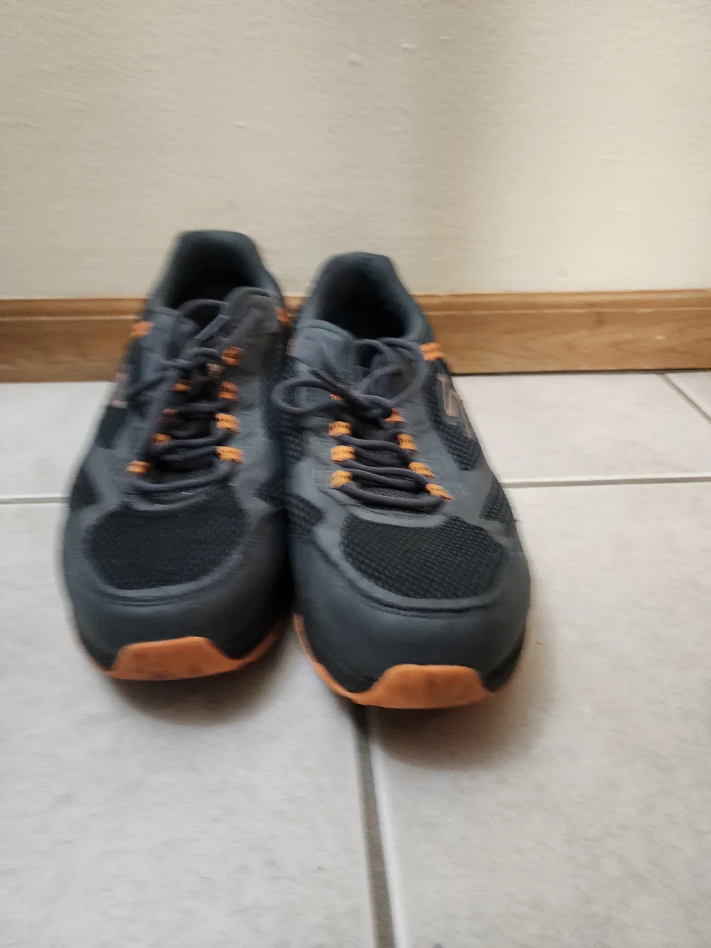 Skechers Men's Gray & Orange Athletic Sneakers